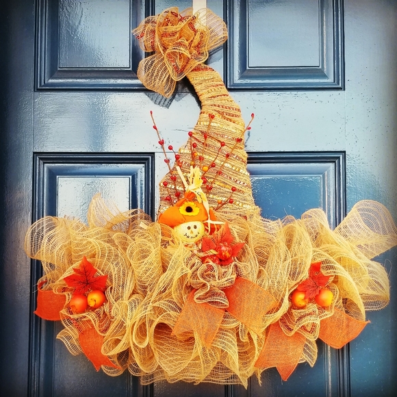 Other - Fall hat shape wreath Other - Fall hat shape wreath